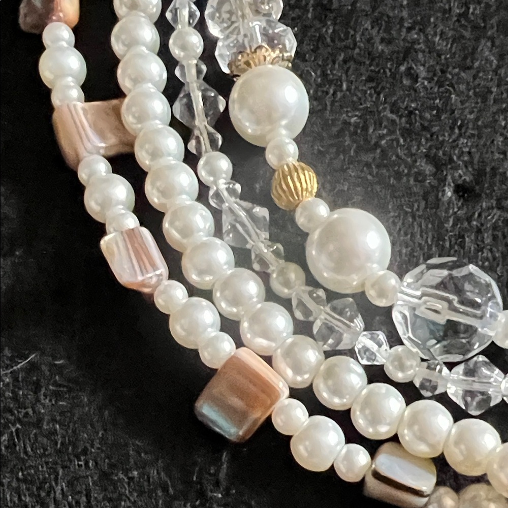 Elegant Multi-Strand Pearl and Crystal Necklace - Picture 5 of 5